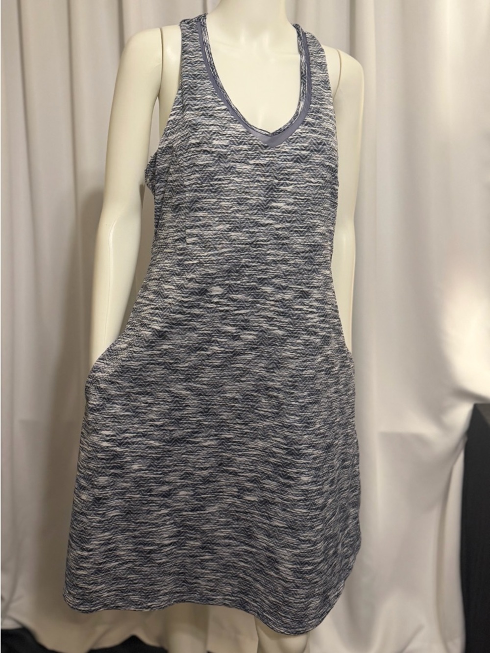 MPG Sport Blue White Travel  Athletic Dress Built-in Bra Pockets XL